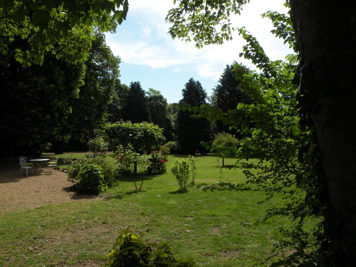 Les Talvasières Bed and Breakfast Le Mans Esterno foto